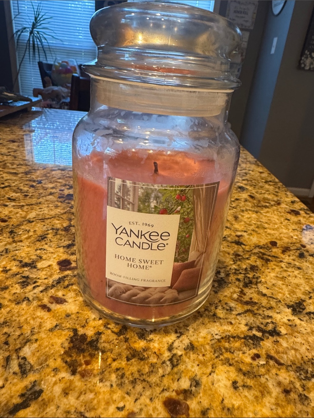 Yankee Candle Pink 'Home Sweet Home' Large Glass Jar Candle